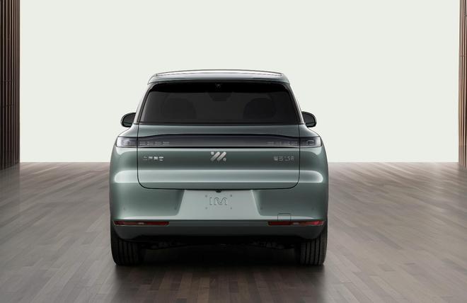 动力 智己LS8申报图曝光冰球突破平台车